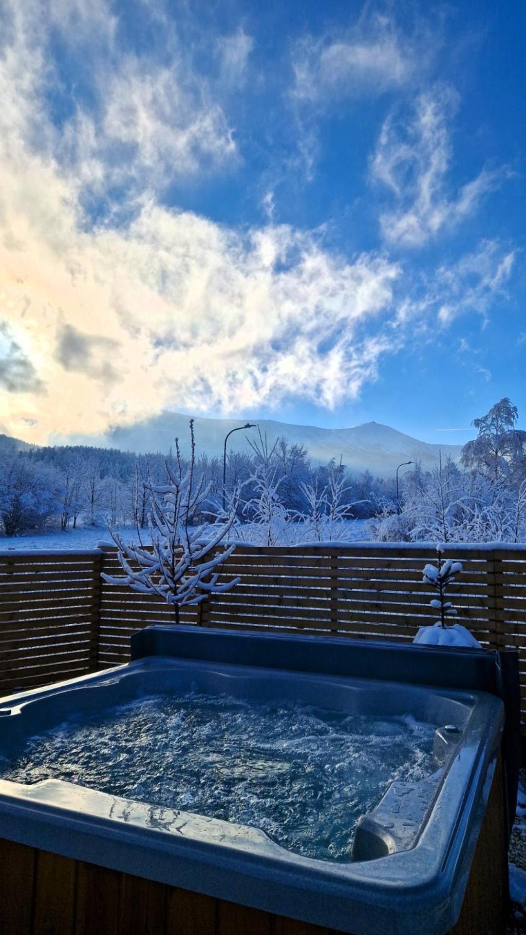 Widokowo - Domki Z Widokiem Na Sniezke Z Jacuzzi I Sauna Karpacz Bagian luar foto